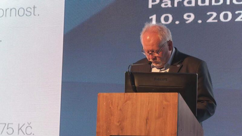 Odborníci na všechny módy dopravy se sešli v Pardubicích